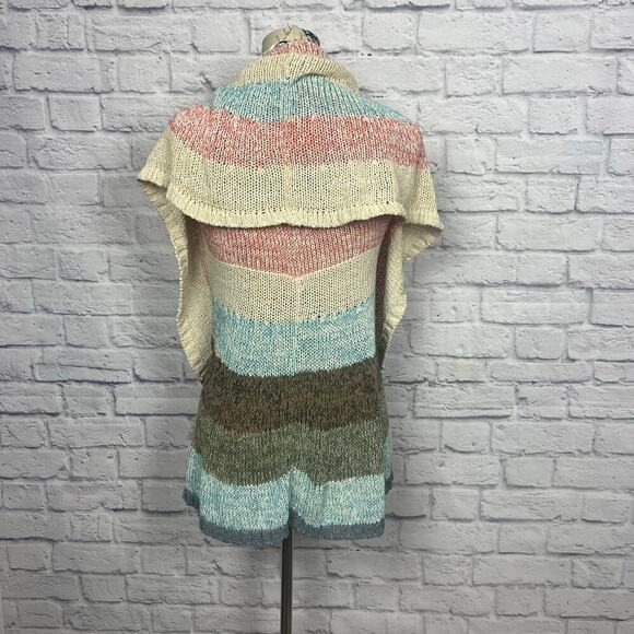 Vintage CAbi Knit Vest - Picture 3 of 4